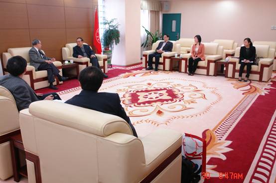 行政樓408 賈益民校長接見杜祖貽校董與麥繼強教授